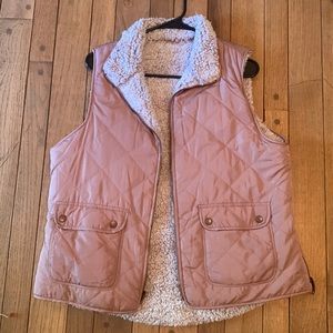 Mauve vest. Size Large. Thread and Supply brand.